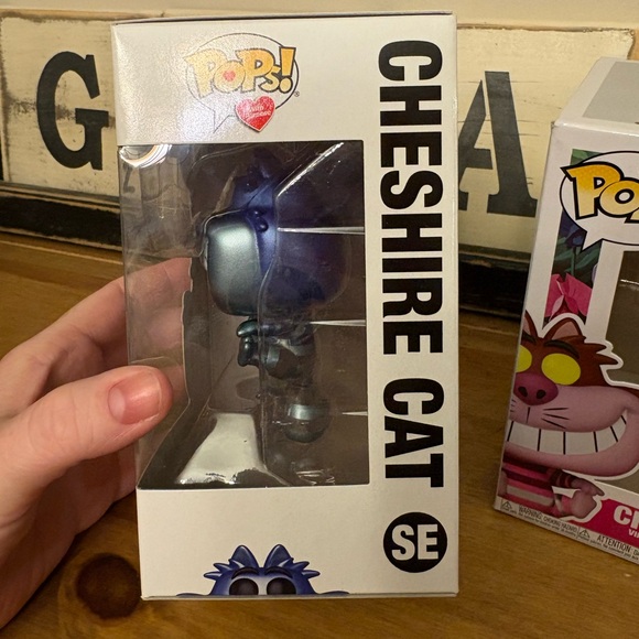 Funko Pop Cheshire Cat- Blue and Pink Figures - Picture 3 of 11